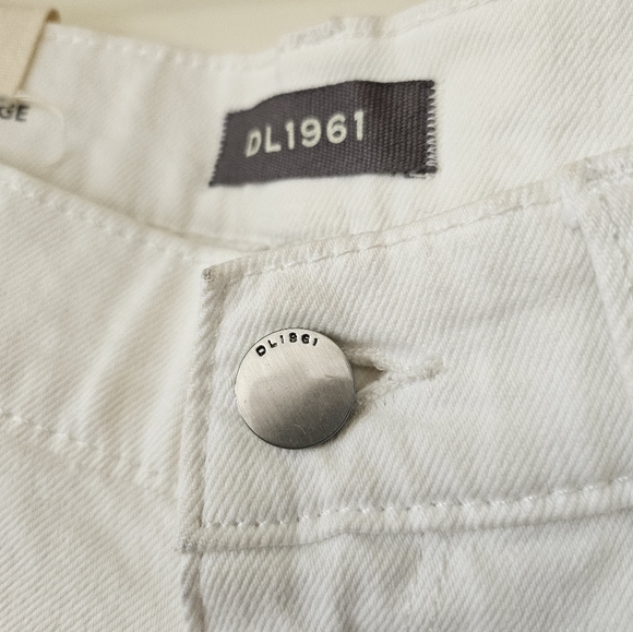 DL 1961 Rileu Boyfriend Strait White Denim Jeans - Picture 6 of 14